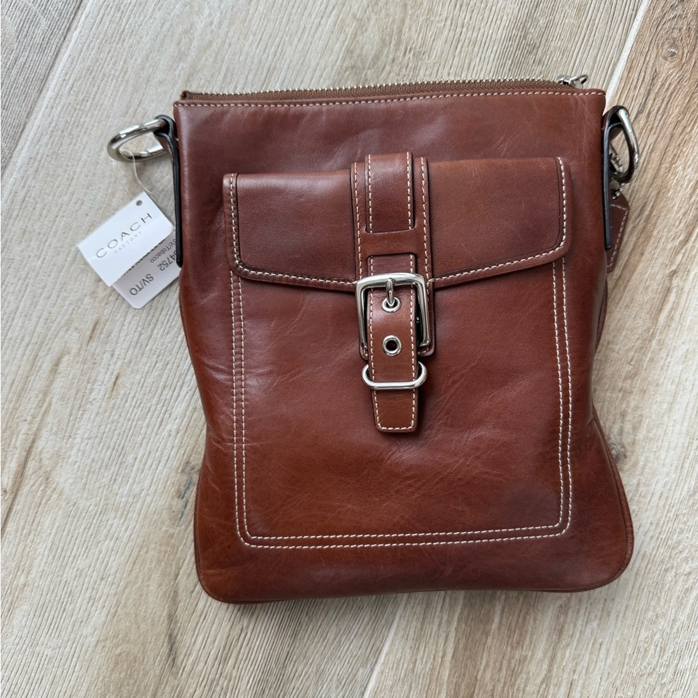 NEW WITH TAGS - VINTAGE Coach Brown Leather HAMPTON crossbody bag